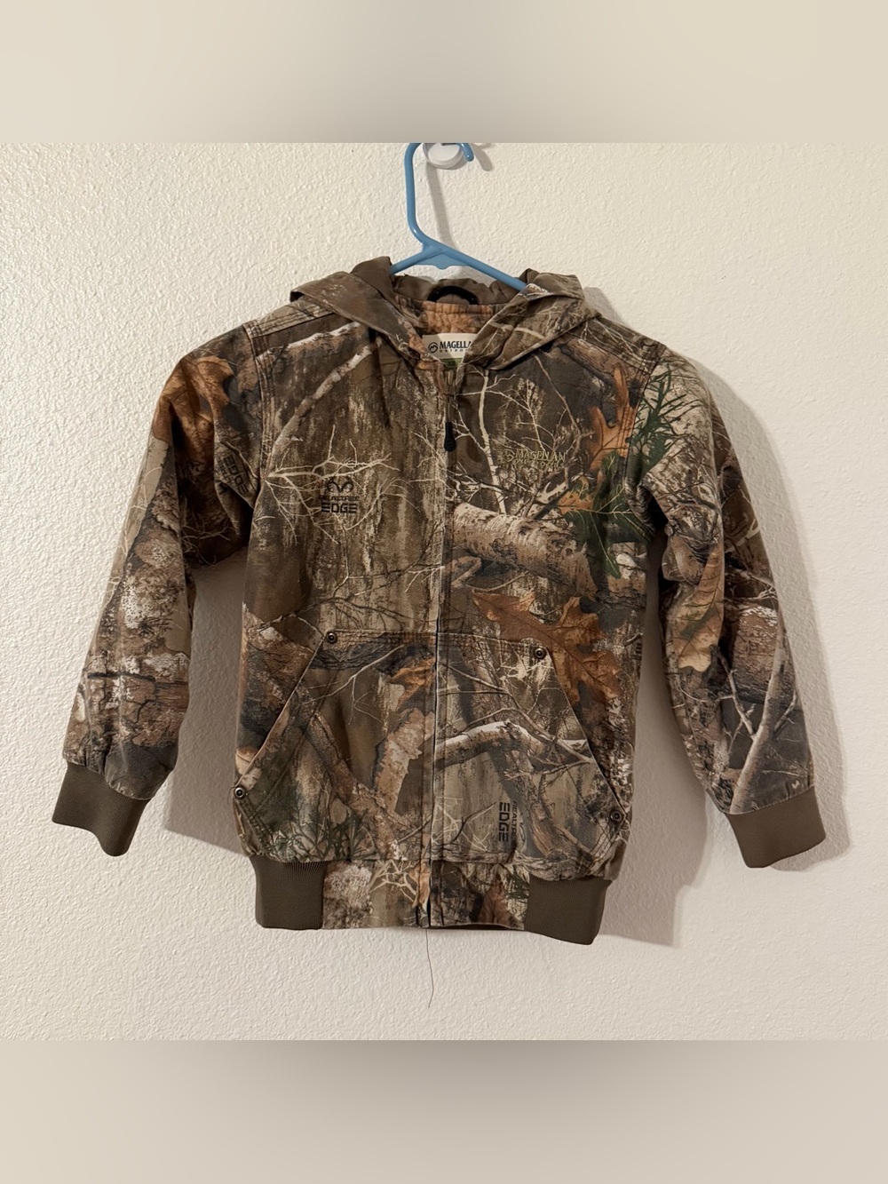 Magellan Outdoors Realtree Edge Camo Hooded Full Zip Jacket Youth XS